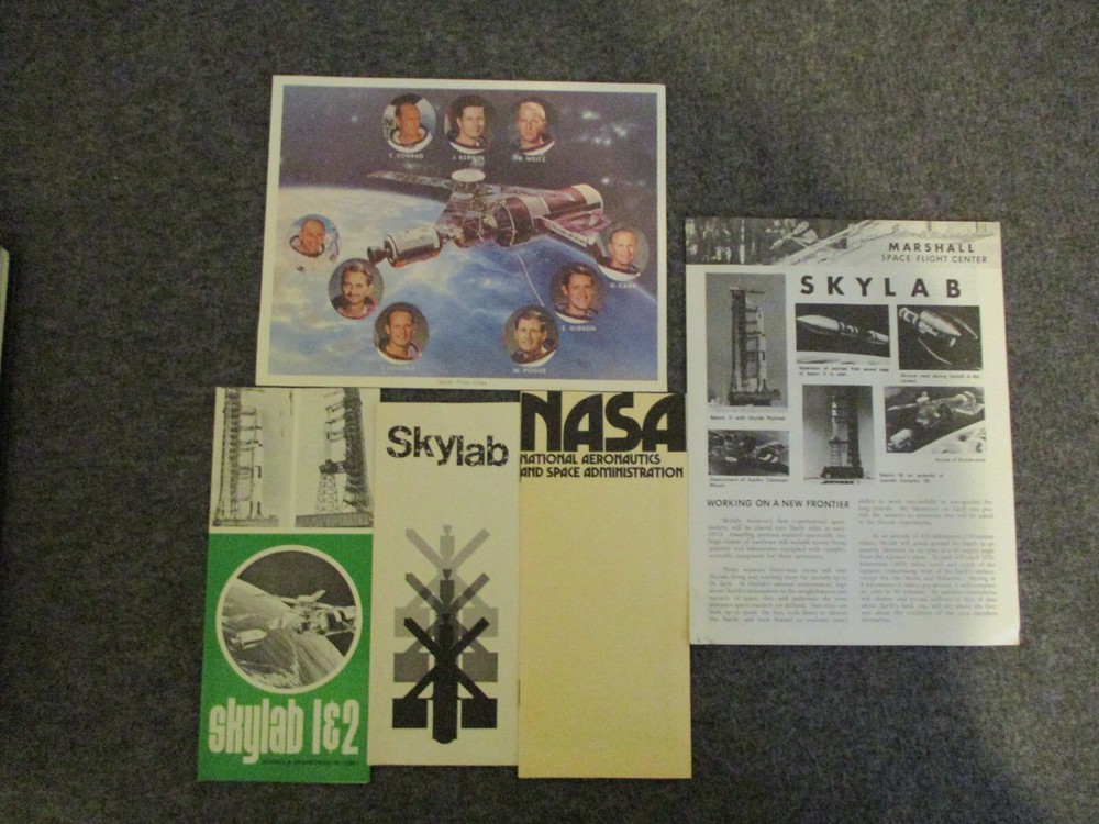 NASA APOLLO/SKYLAB MSFC DATA & EXPERIMENT SUMMARY CONTRACTORS BOOKS FOLD OUTS ++