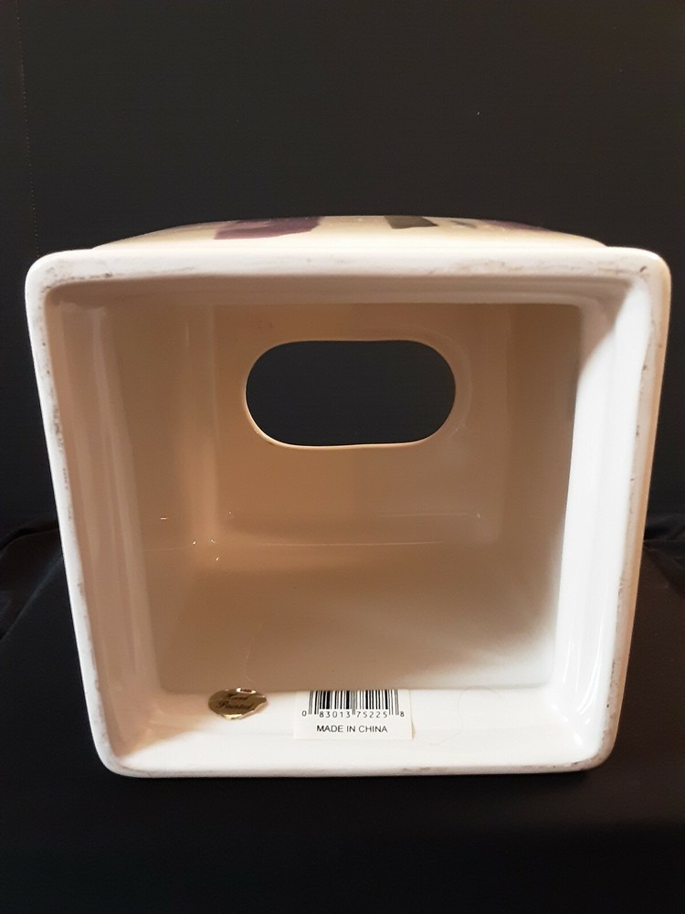 Horizons Tissue Box Cover Hand Painted Bath Accessories