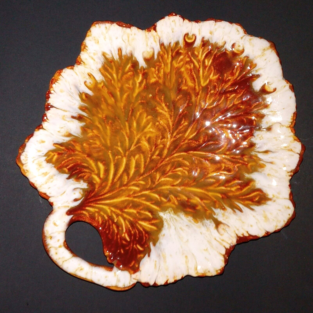 Scallop Edge Leaf Serving Or Candy Dish Fall Colors Ceramic Studio Art Glazed