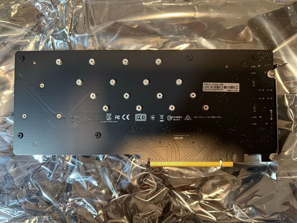 ASUS Hyper M.2 X16 RAID Card PCIe 4 - GEN 4 Expansion Card