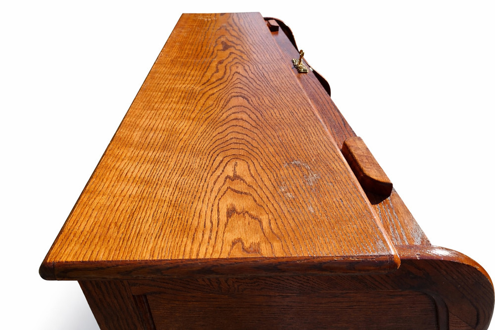 Winners Only Oak Roll Top Desk w/ Organizer Drawers & Pull-Out Slides – Solid Wo
