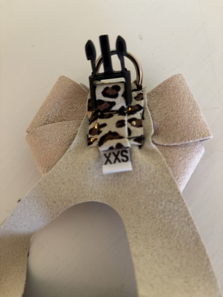 (4) Susan Lanci CUSTOM Step-in Harnesses. (Only Animal Print Available)