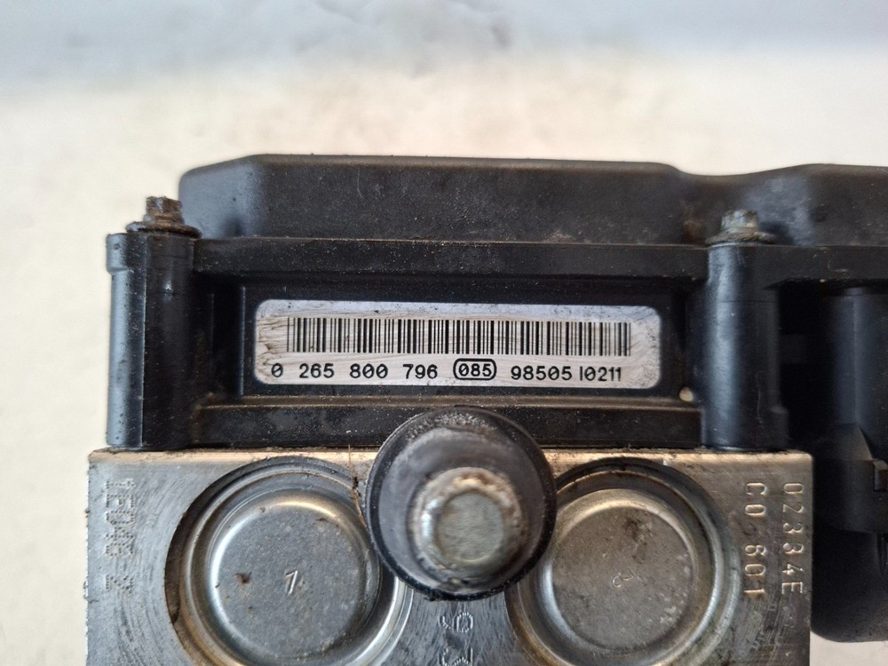 VAUXHALL CORSA MK3 D 2009 ABS PUMP CONTROL MODULE UNIT 0265800796