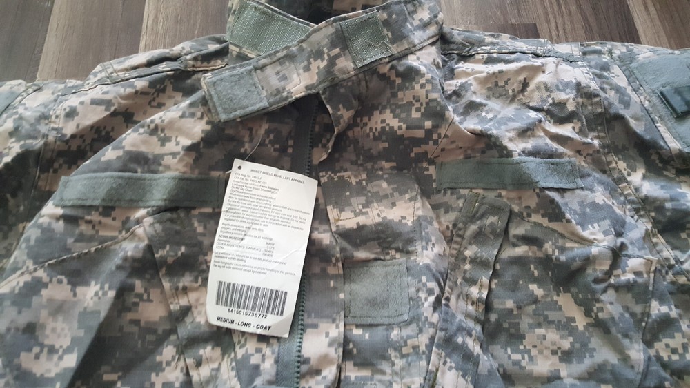 Army Combat Uniform Coat FR Medium Long Digital Camo NWT