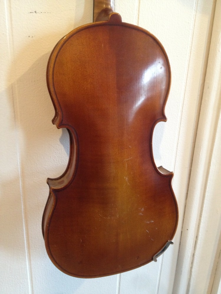 Violin labeled Mittenwald Bayern unknown model