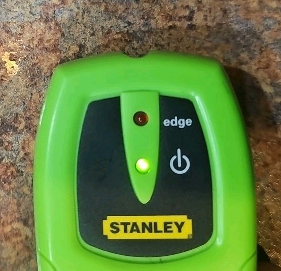 Stanley Hi-vis Stud Sensor 75 (77-075)
