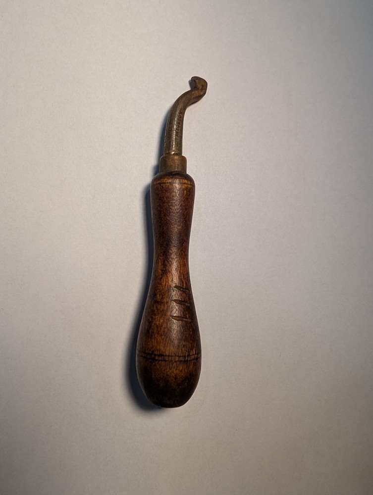 Creaser     Ref.  420