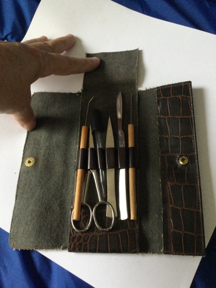 Vintage 6 piece Graf-APSCO Germany Dissection Kit - Pre-owned