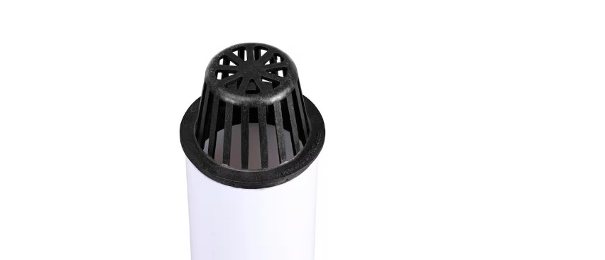 4 In. Plastic round Atrium Drainage Grate in Black