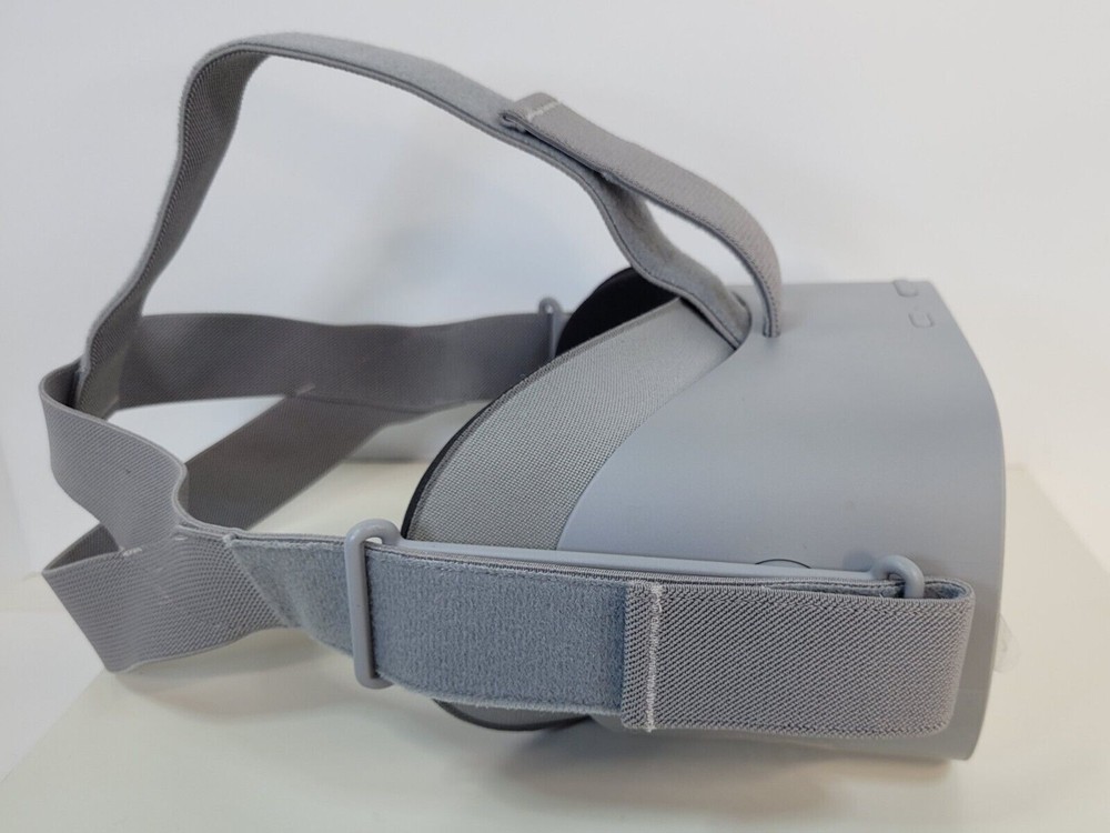 Virtual Reality Headset Meta Oculus Go - with issues on screen.