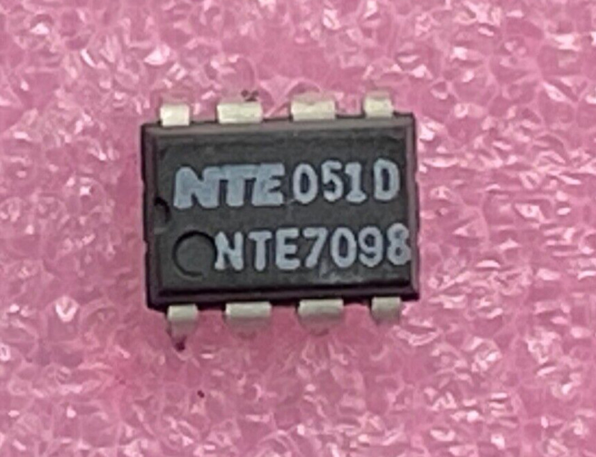 NTE 7098 variable output voltage regulator dual tracking type Integrated Circuit