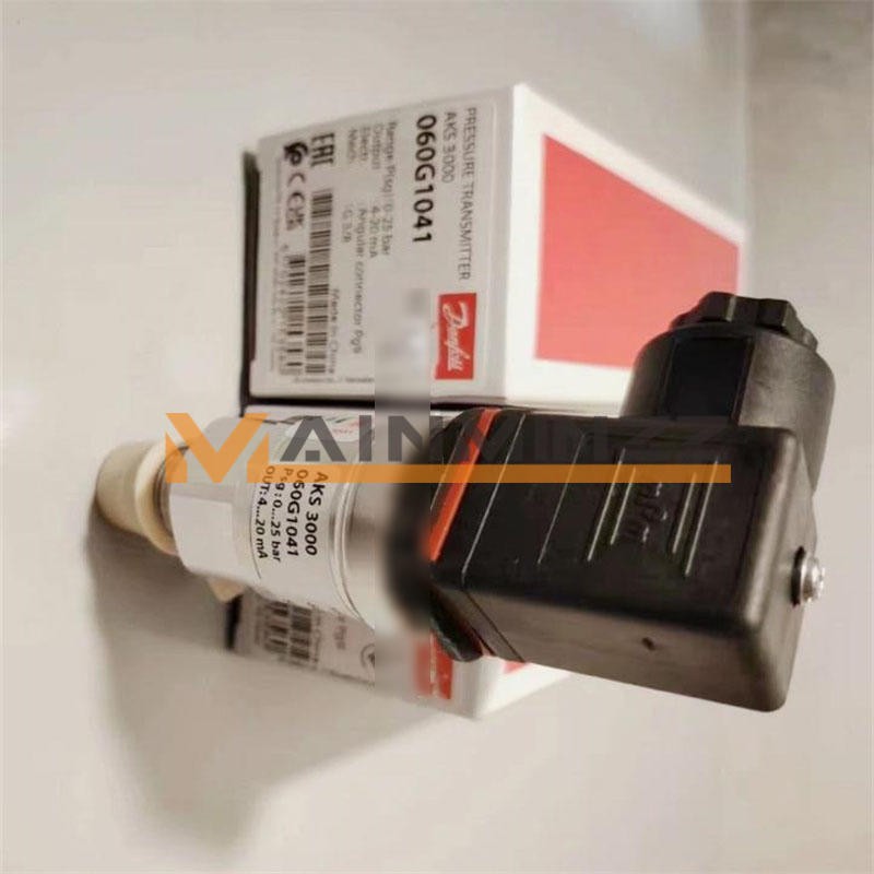 1PC Danfoss pressure transmitter AKS3000 060G1041 NEW