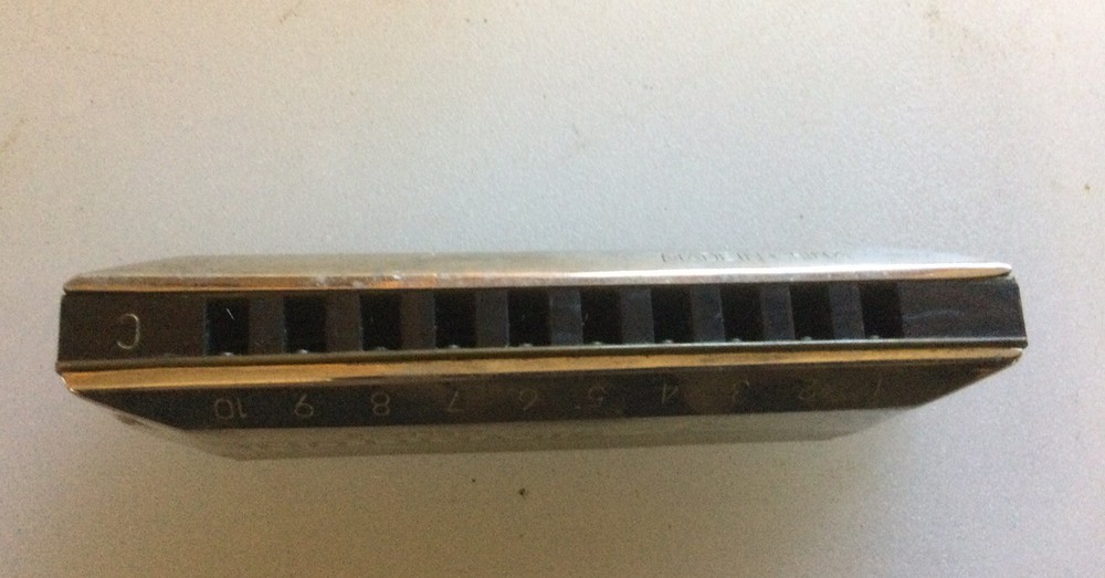 Huang Silvertone deluxe harmonica. 10 Hole. No Case used