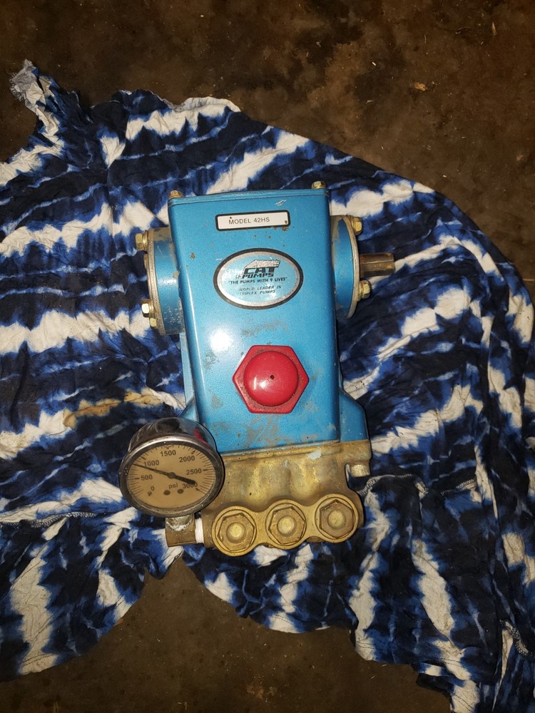 Cat 42HS Triplex Belt Drive Pump