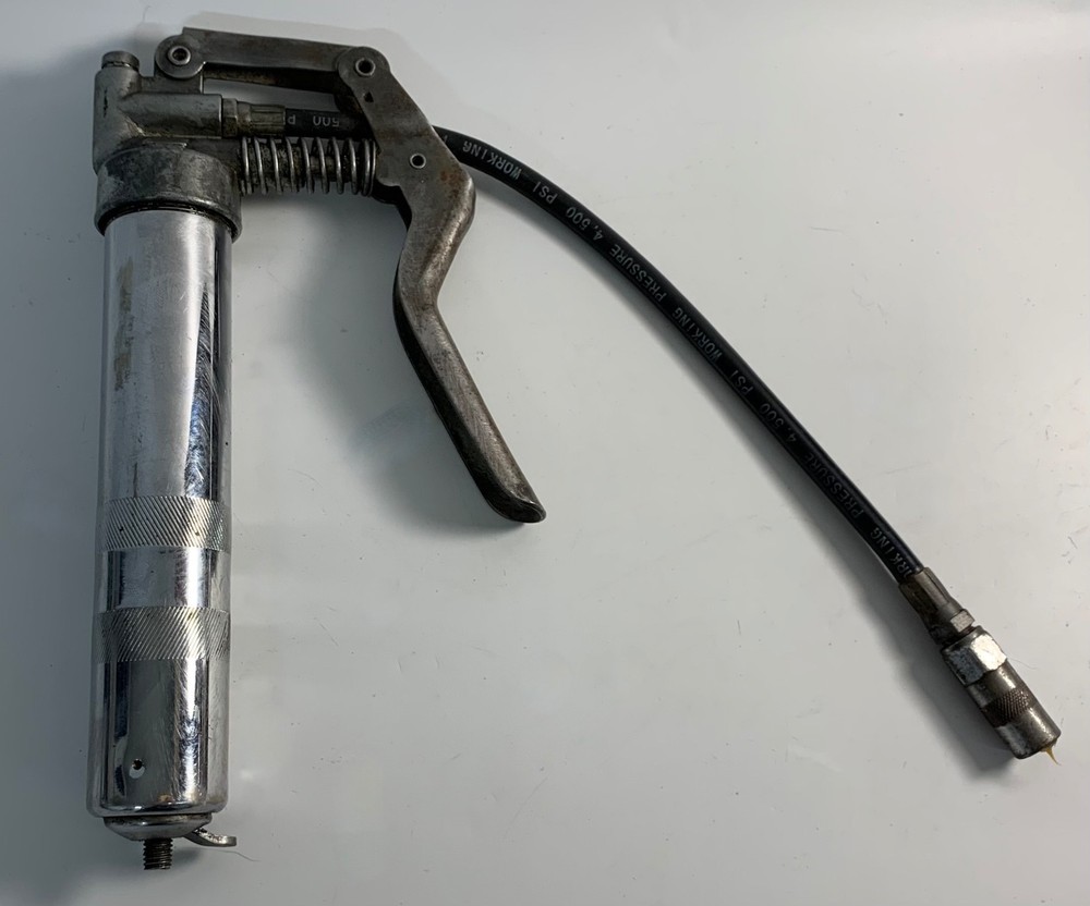 Pistol Grip Grease Gun 4,500 Working PSI