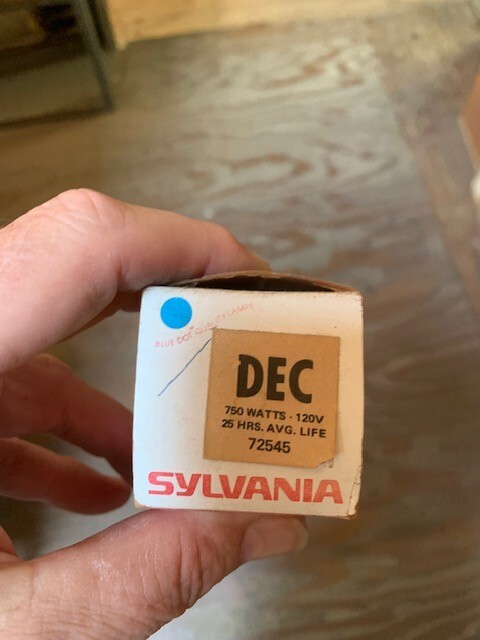DEC SYLVANIA PROJECTION BULB