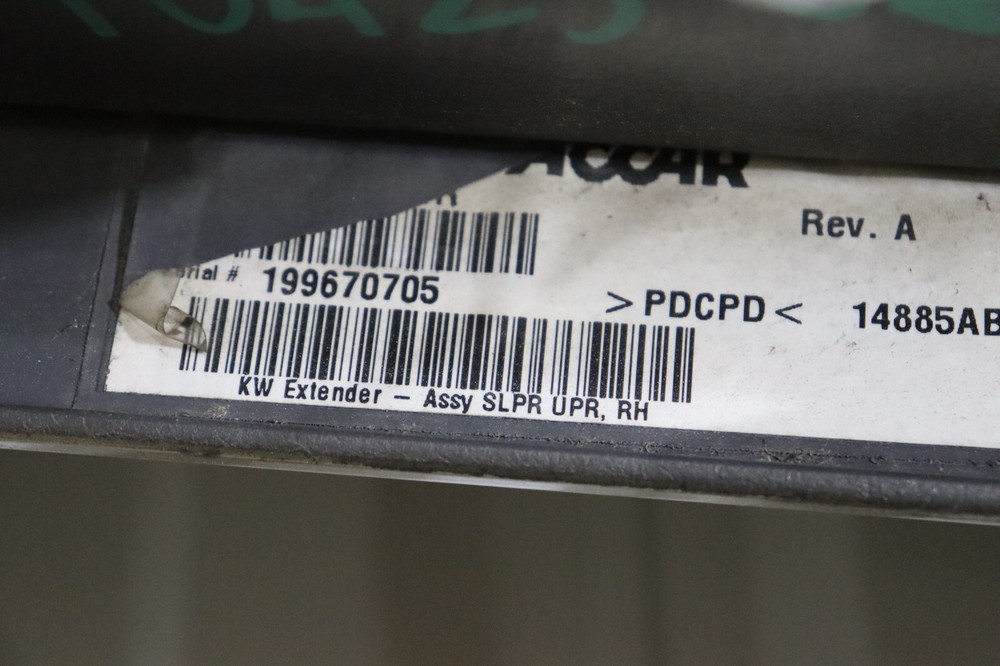 2013-2020 KENWORTH T680 RIGHT PASSENGER UPPER CAB EXTENDER FAIRING PANEL OEM