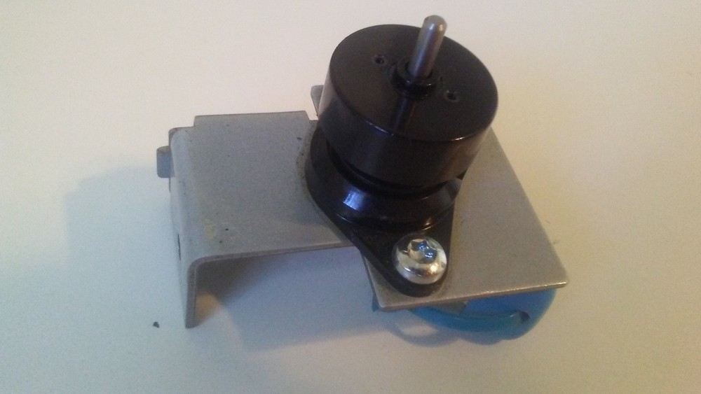 OCE COLORWAVE 600 BRACKET BUFFER ASSY, LEFT