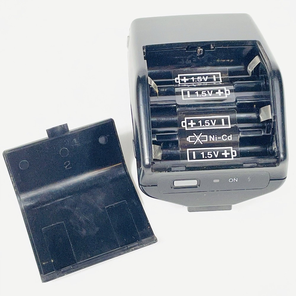 Minolta Program 2000xi Shoe Mount Flash For Minolta/Sony Alpha