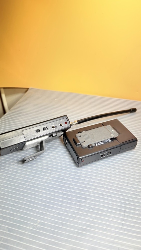 Bescor BMW-PRO Professional wireless VHF system Reciever & Transmitter only