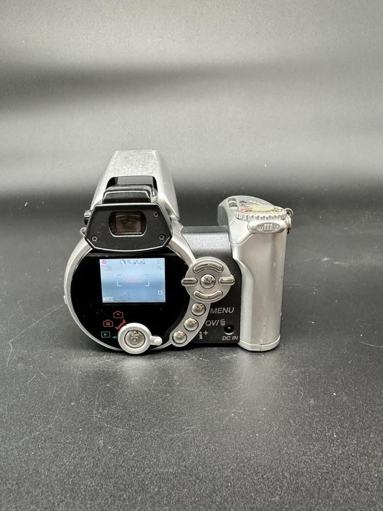 KONICA MINOLTA DIMAGE Z1 3.2MP Digital Camera, Silver - Tested