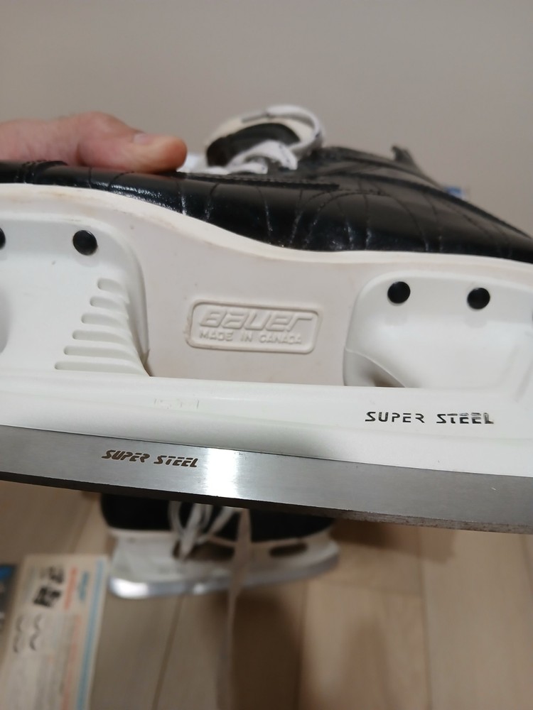 Never used Bauer Supreme 92 7.5 MADE IN CANADA never used