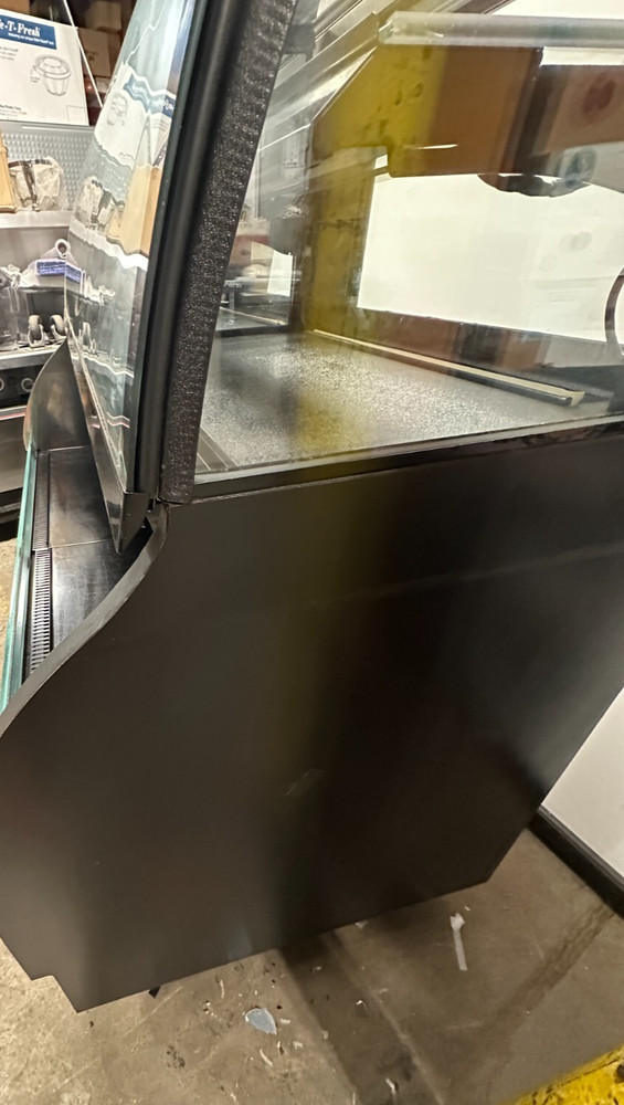 Structural Concepts Harmony HMBC5 63" Refrigerated Dual Service Merchandiser