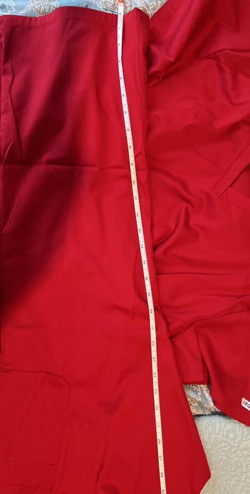 Edge by IRG Red Scrub Set Xl Top And Bottom