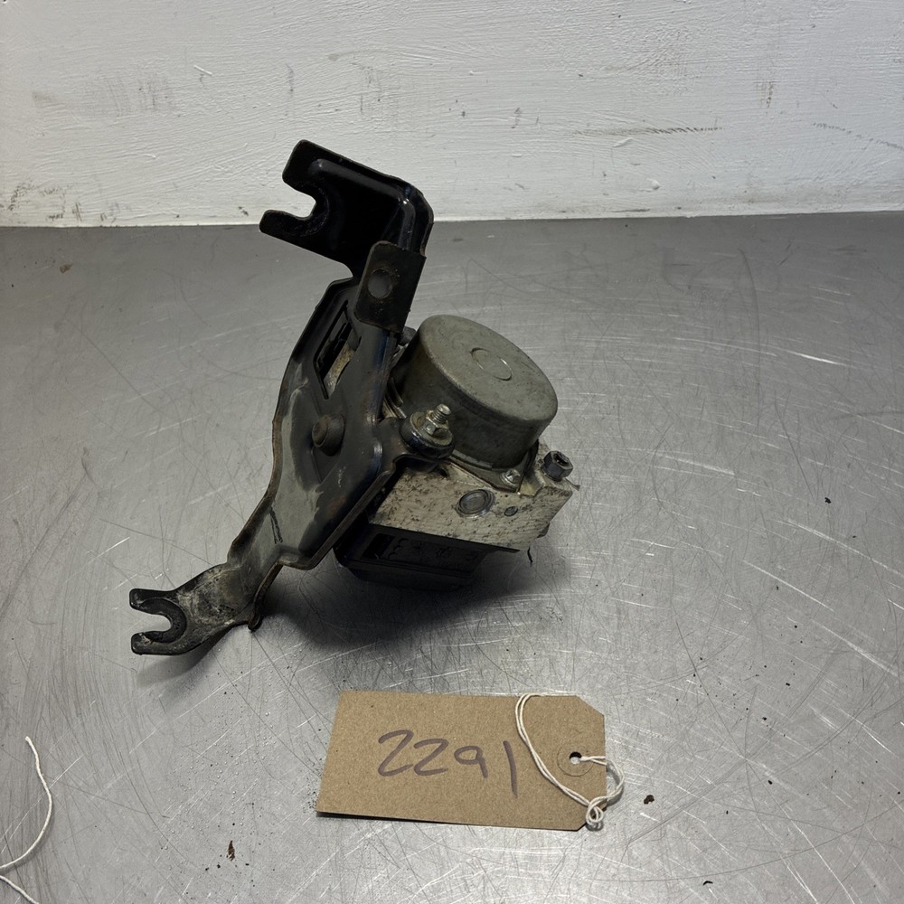 NISSAN NOTE 1.4 PETROL ABS CONTROL MODULE 476609U100