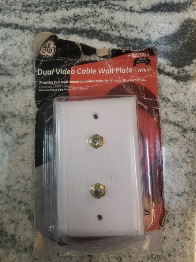 GE Dual Video Cable Wall Plate - White - AV23223,,,(9DB2)