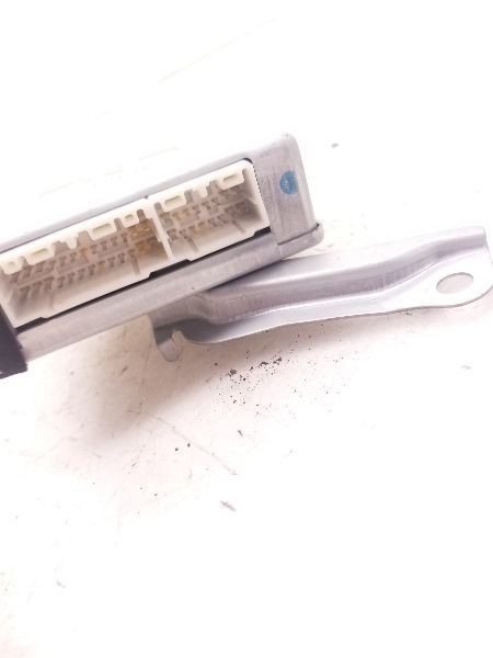 96-00 TOYOTA 4 RUNNER ABS COMPUTER CONTROL MODULE ECM ASSEMBLY