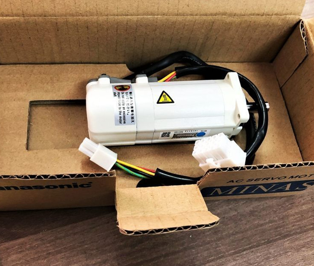 NEW PANASONIC MSM021A3E Servo Motor