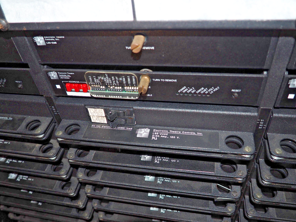 ETC L86 Complete DIMMER RACK modules Electronic Theatre Controls 2400 6000 EM264