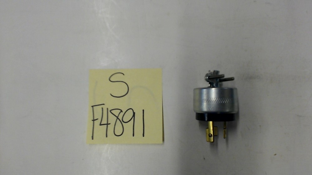 Miller 039687 Twist Lock Plug