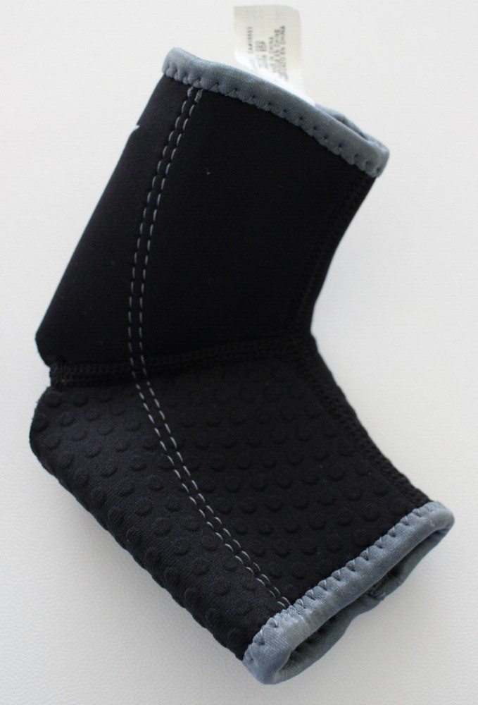 Nike Ankle Sleeve Adult Medium Black Compressive Support Small