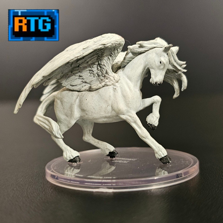 D&D Miniature - Pegasus #28 - Large Flying Steed - Dungeons and Dragons - RPG