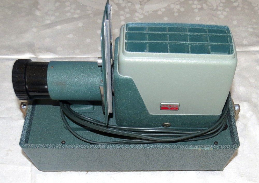 Argus 300 Slide Projector - Tested