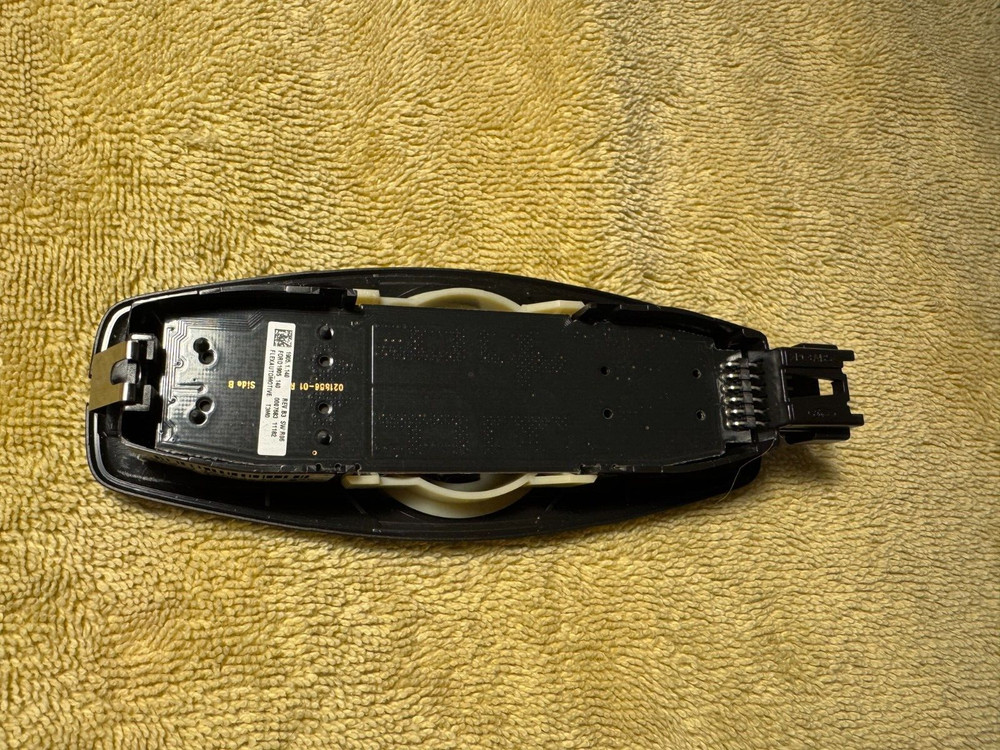 2013 Ford Explorer OEM center mounted interior dome map courtesy light