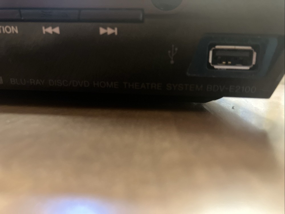 Sony BDV-E2100 Blu-ray/DVD Home Theater System tested Works