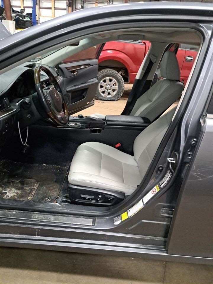 2013 Es350 Display Screen Sku#4391336