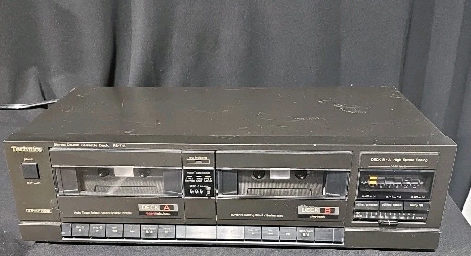 Technics RS-T18 Stereo Dual Cassette Deck.