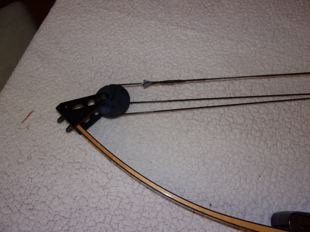 Vintage Proline Cyclone II Compound Bow