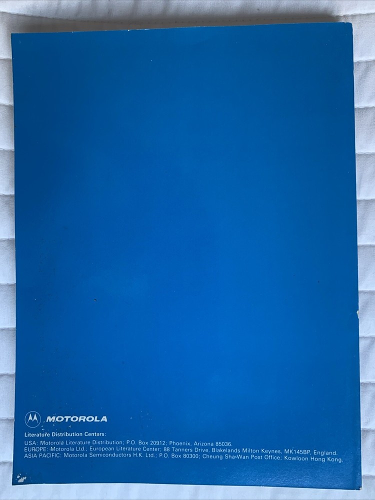 Vintage 1988 MOTOROLA Memory Data Series E Rev 4