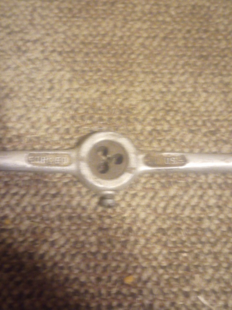 Vtg Die Thread Tool D-8 Forge In USA Preowned