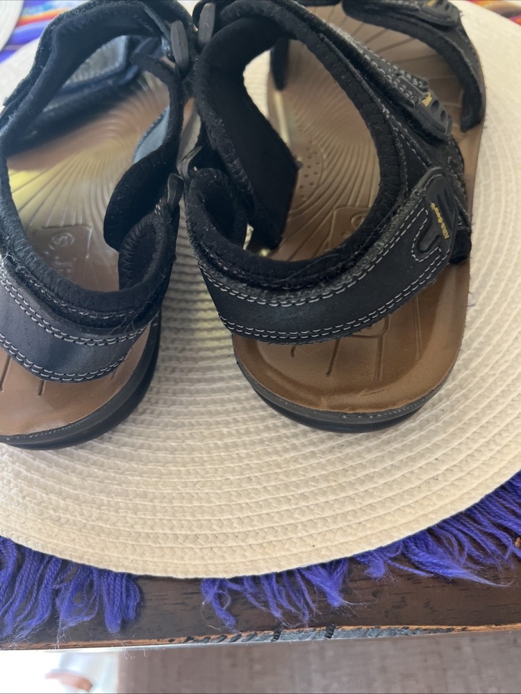 ARider Unisex Sandals Size 10