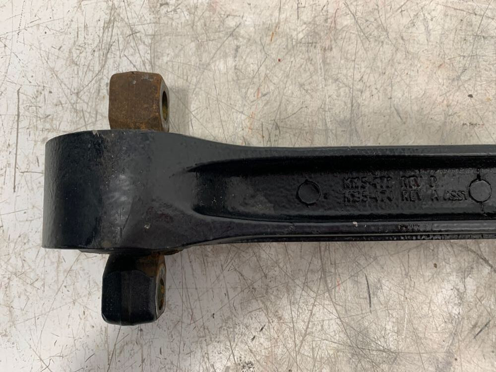 2002 Kenworth T2000 Torque Rod (339-10212)