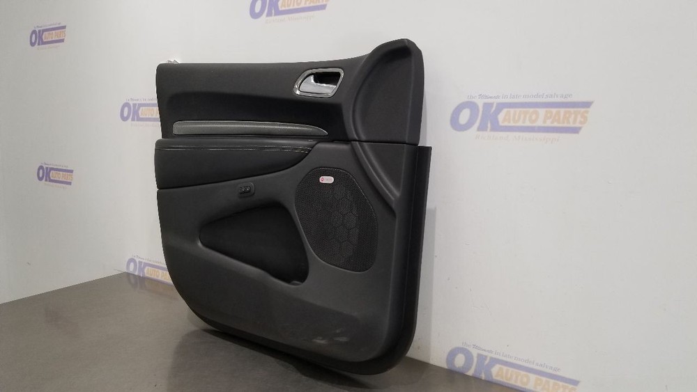 18 DODGE DURANGO SRT 392 INTERIOR DOOR TRIM PANEL FRONT LEFT DRIVER BLACK