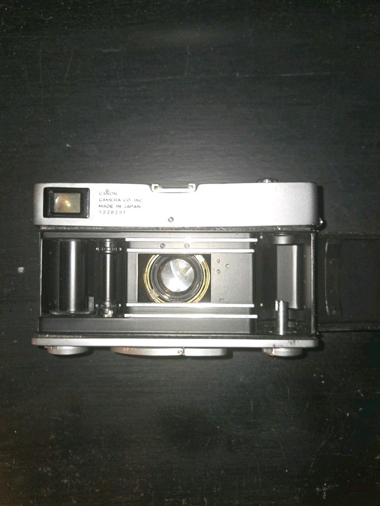 Canon Canonet 19 Black Silver Vintage Rangefinder Camera