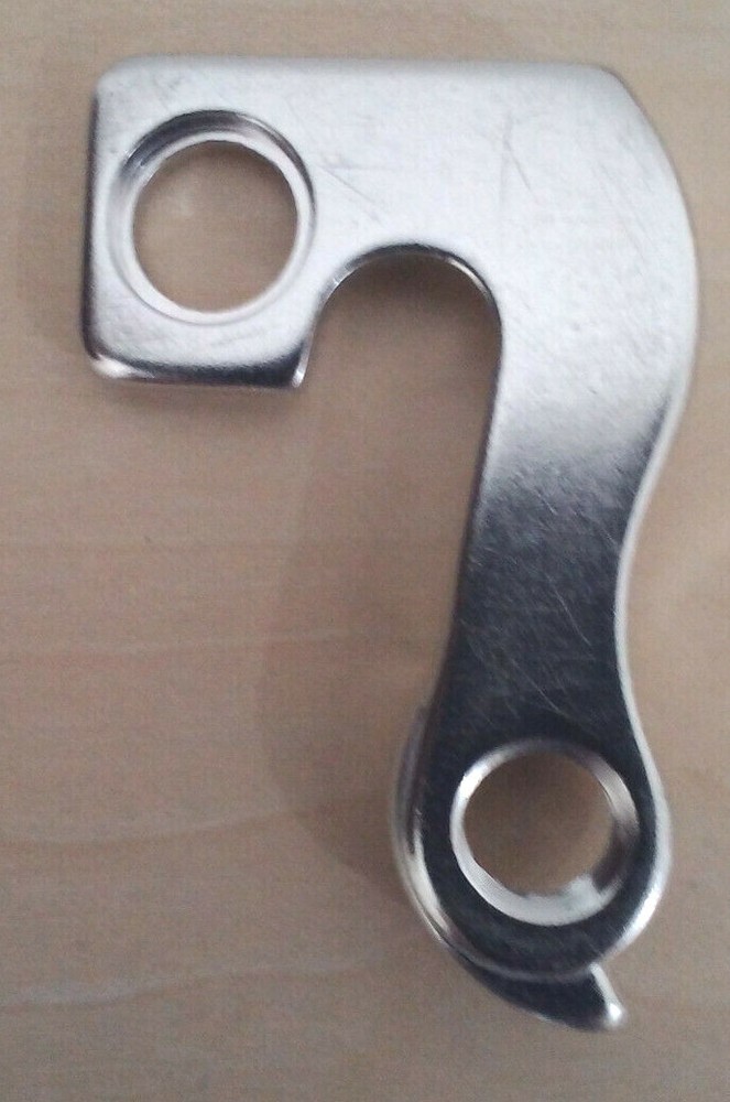 DIAMOND BACK REPLACEABLE BICYCLE DERAILLEUR HANGER FRAME DROPOUT # 50 NEW