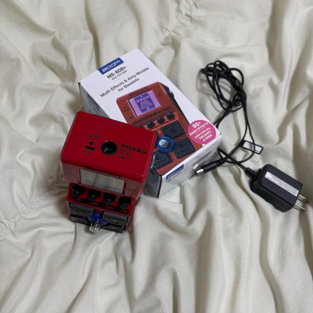 zoom MS-60B + bass multi-effector